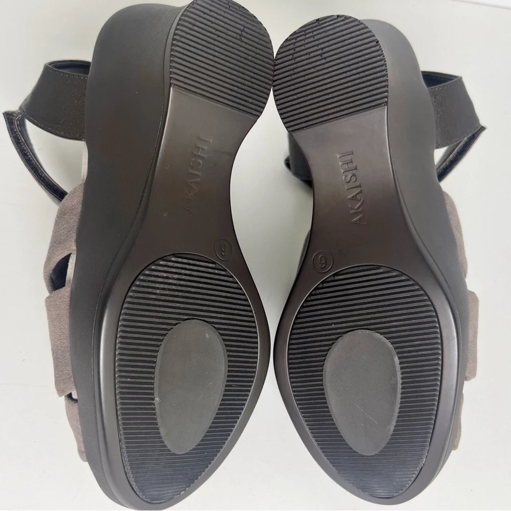 •AKAISHI• Miwa Open Toe Ankle‎ Strap Wedge Sandal in Cocoa Brown Size 6
